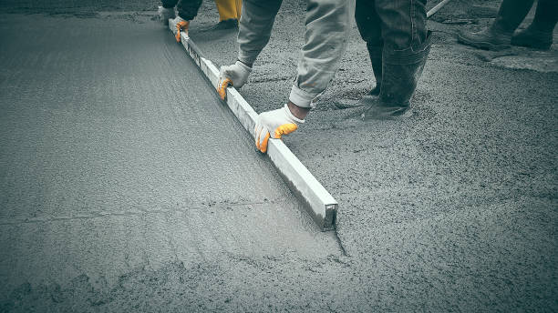 Best Residential Concrete Services  in Waukesha, WI